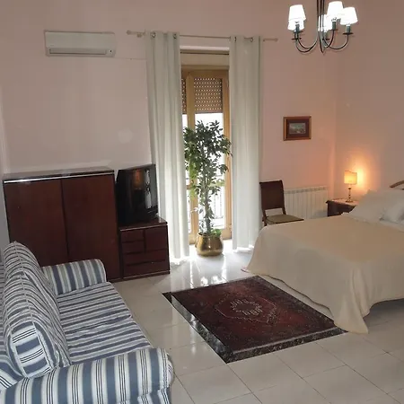 Regina Suite 3*